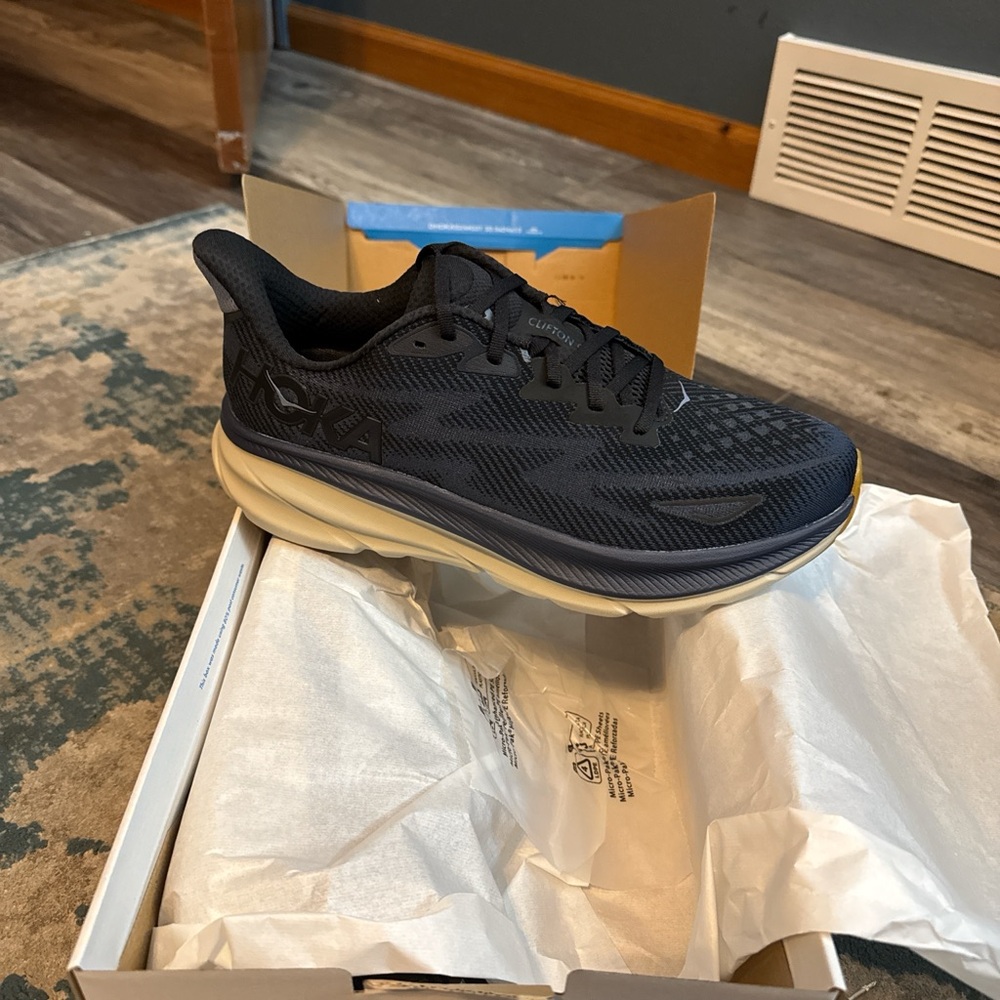 Hoka Men's Black Athletic Shoes
